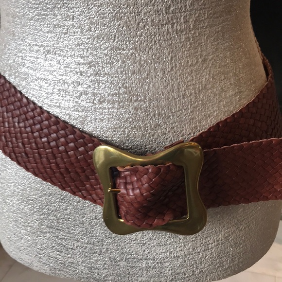 Ralph Lauren Woven Belt with Gold Buckle - Picture 5 of 8